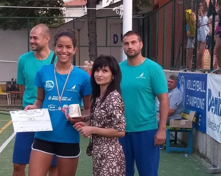 Марица с три индивидуални награди от турнира в Китен