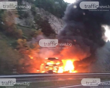 Камион пламна в движение на пътя Монтана-Белоградчик