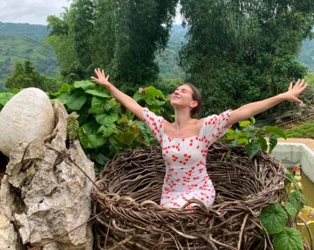 Различните млади! До Китай и обратно