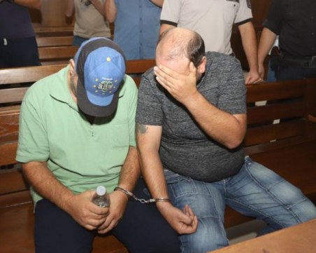 Убийците от Негован  се препират кой е измислил сценария за касапницата