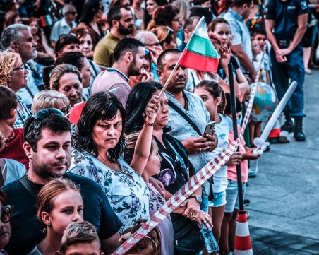 Празникът на Съединението изкара пловдивчани по улици и площади