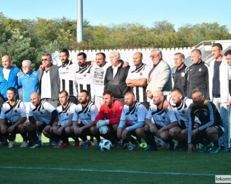 Гонзо отново с черно-бял екип, Зума извежда ветераните на Локо и Динамо М