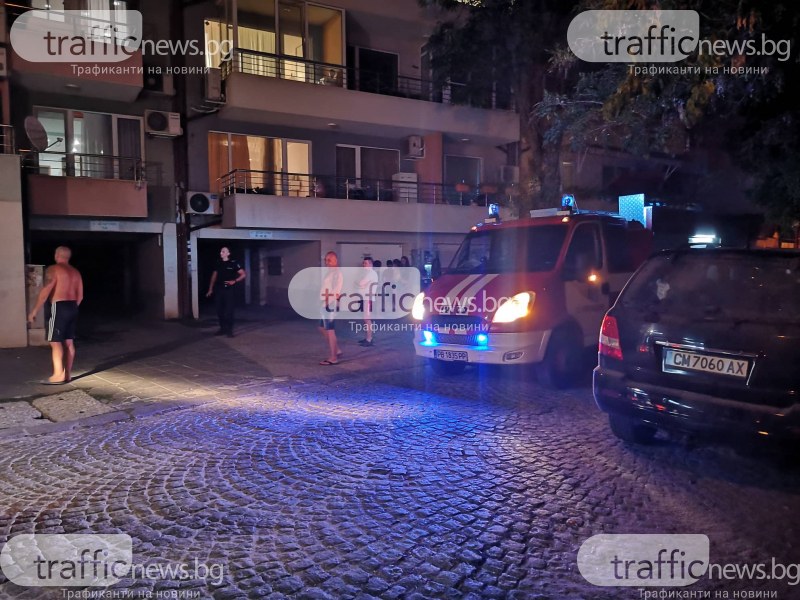 Пожар лумна в апартамент в Пловдив, пожарникари потушиха пламъците