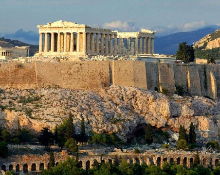 Земетресение в Атина от 3,8 по Рихтер