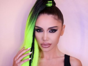 Яница се разболя, отменя участията си