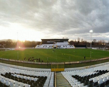 Скъпи билети за феновете на Локо за мача с Царско село