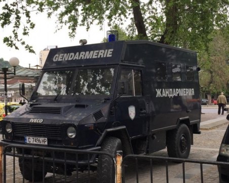 Полицията в Пловдив с драконовски мерки за сигурност за мача Ботев - ЦСКА