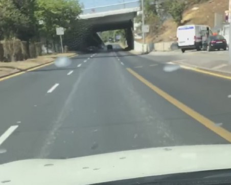 След ремонта: Бетоновози наръсиха новия участък на столичния булевард 