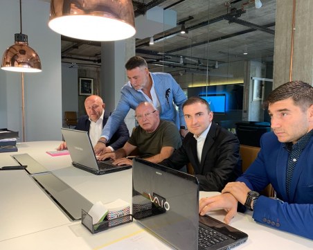 Израелски политолог, работил с Бил Клинтън, влезе в щаба на Георги Колев за изборите в Пловдив