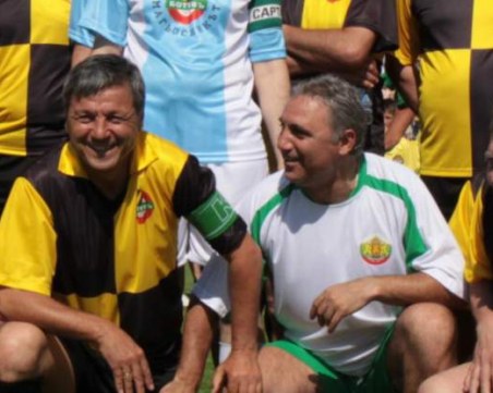 Ботев поздрави великия Петър Зехтински за рождения му ден