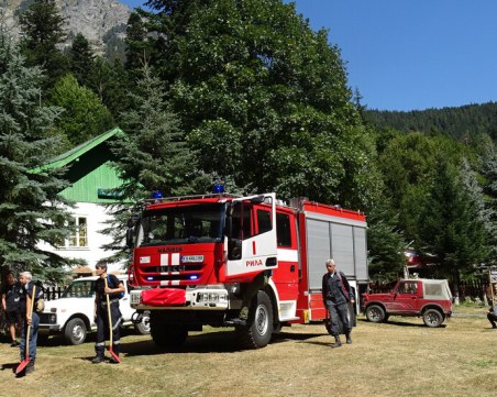 Локализираха пожара край Сухото езеро в Рила