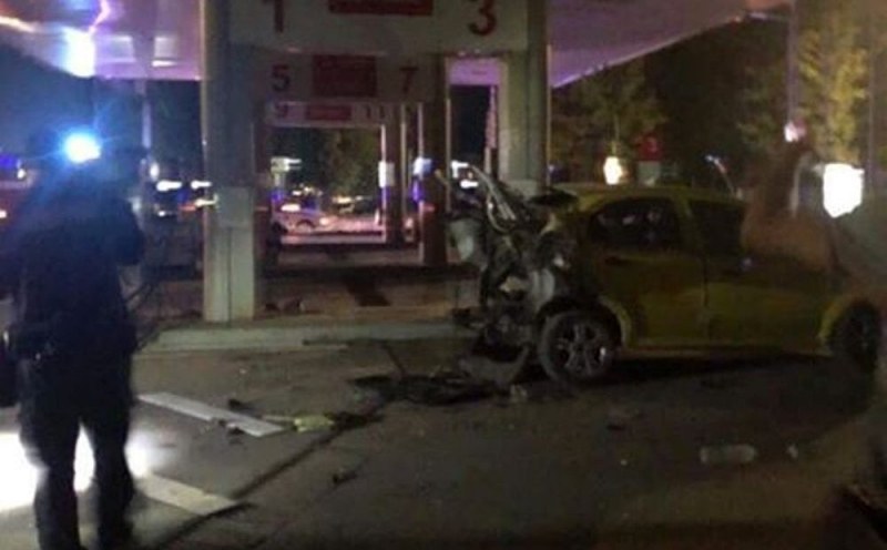Кола на метан се взриви на бензиностанция в Добрич, жена загина