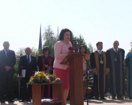 5 млн. лева обезщетения раздадени заради свинската чума