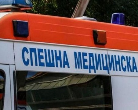 Кола блъсна дете на пешеходна пътека пред столично училище