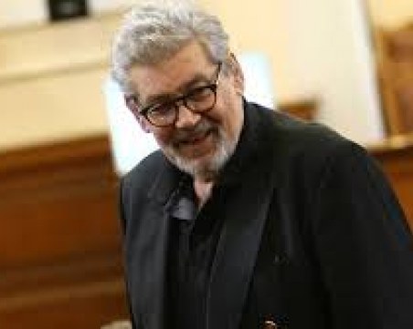 Ламбо пак в болница, но за рехабилитация