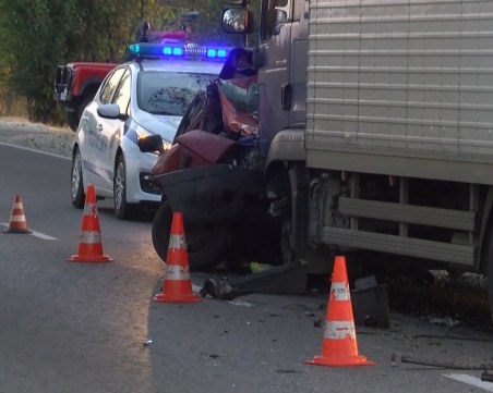 Жена с ауди загина след челен удар на фаталния път Русе-Бяла