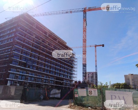 Поредица от взривове днес в центъра на Пловдив! Вижте кои улици са отцепени