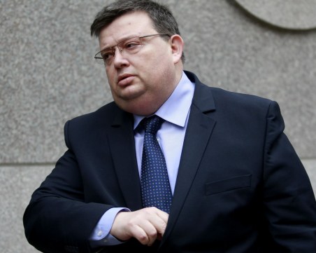 Цацаров готов два пъти да гласува за Гешев, ако има президентско вето