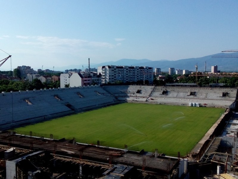 Пловдивските политици се обединиха: Оказаха огромна подкрепа на футболните грандове