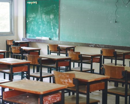 Не ниските заплати, а агресията е бич номер 1 за учителите