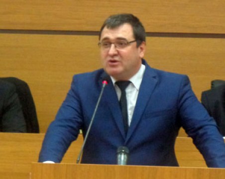 Парламентът отказа кметовете да имат задължителни приемни дни