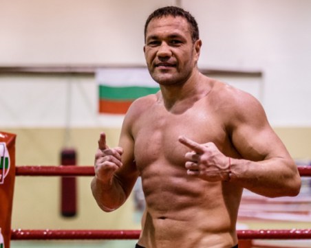 Кобрата в Топ 10 на Боксовата библия