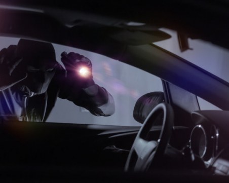 Колко коли се крадат на ден в София? 20 групи вилнеят в столицата