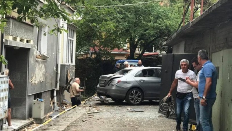 Взривиха кола на съдебен изпълнител в Стара Загора