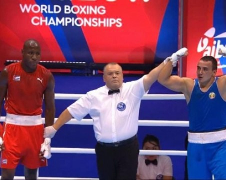 Радослав Панталеев на финал на световнотно по бокс без игра