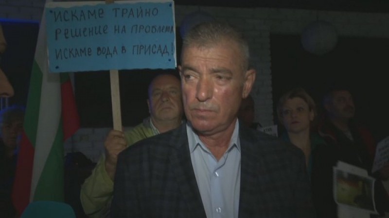 Черноморец се вдигна на протест заради терени на военното министерство