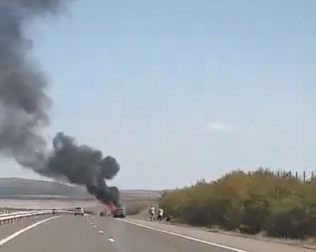 Кола пламна като факел на АМ 