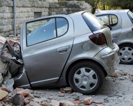 След двата мощни труса: Тирана е без ток и телефони, най-малко двама са ранени