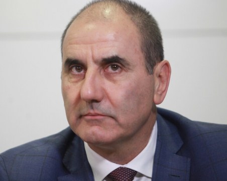 Цветанов: Лицемерно е да кажа, че сме приятели с Борисов