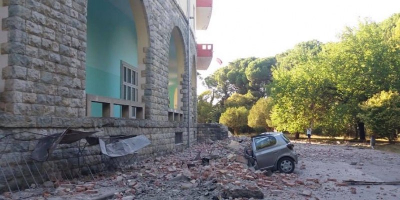 След силния трус в Албания: 68 ранени, десетки домове със сериозни щети