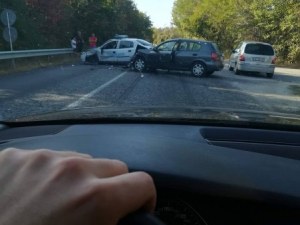 Двама униформени са пострадали при катастрофата край Велико Търново