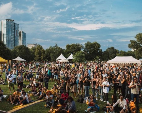 Есил Дюран и Jeremy дават старт на крос в подкрепа на жени с рак