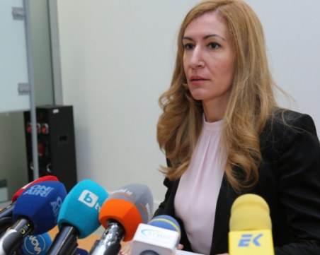 Хотелиерите ни ще пият по една студена вода от 