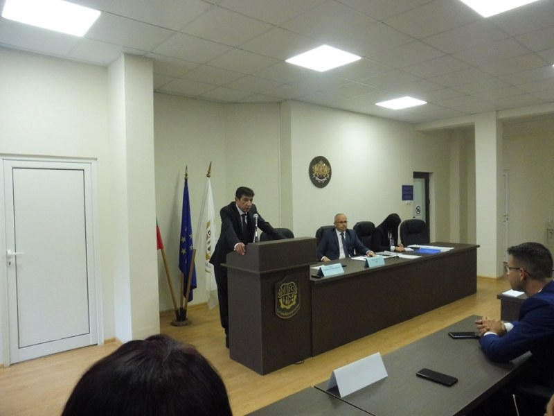 Кметът на Стамболийски подаде документи в ЦИК за местните избори