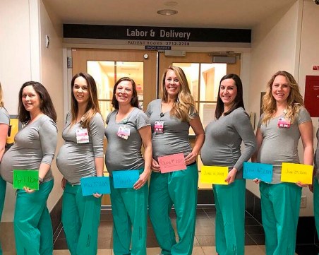 7 жени на пожарникари родиха едновременно