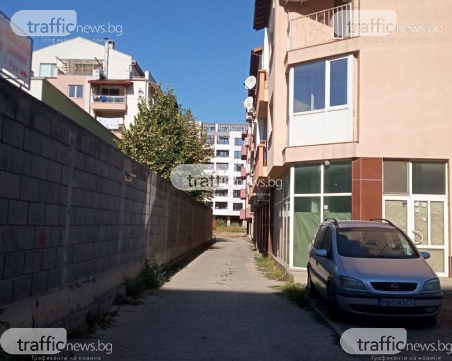 Строеж, наченат от бившия затворник Джими Орфея, затри цяла улица в Пловдив