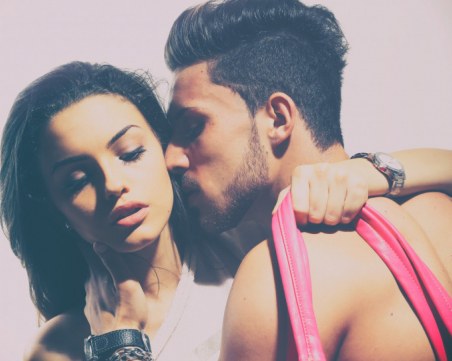 Женска изневяра – как да я познаете?