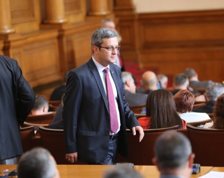 ГЕРБ оглави комисията, която ще нищи спирането на 