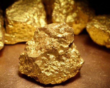 Намериха 13 тона злато в дома на бивш китайски кмет