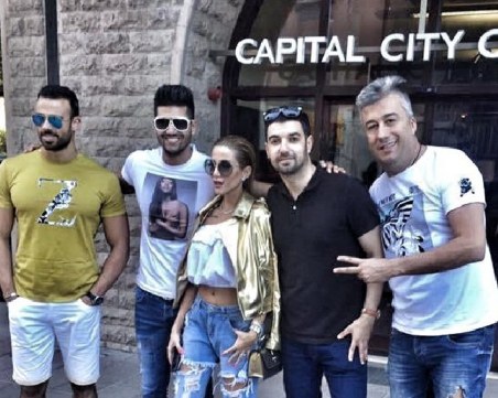 Под светлините на прожекторите! Атанас Лазаров за постигането на успехи в социалните медии