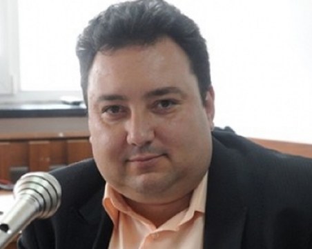 СЕМ иска оставката на шефа на БНР до седмица, той не я дава!