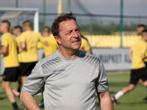 Желко след провала: Дайте ми шанс! Играчите ме харесват