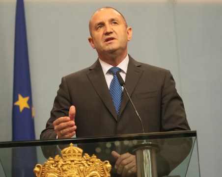 Искаме Скопие да промени учебниците, надписите в музеите и паметните плочи, които обиждат България