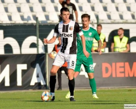 Нападател на Локо с първа повиквателна за национала, Неделев го няма