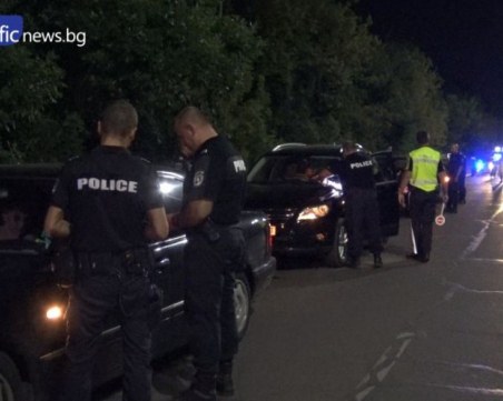 Полиция окупира Шекера в Пловдив! Провериха над 200 души