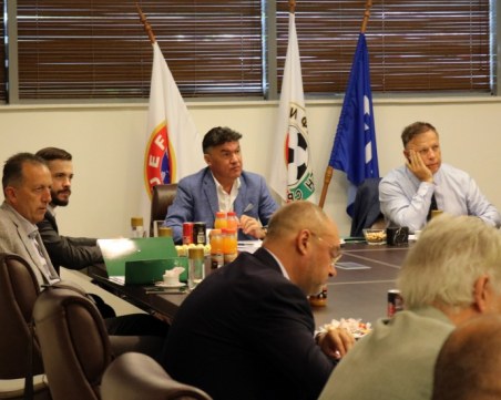 БФС наложи революционна промяна и прие концепция за детско юношеския футбол